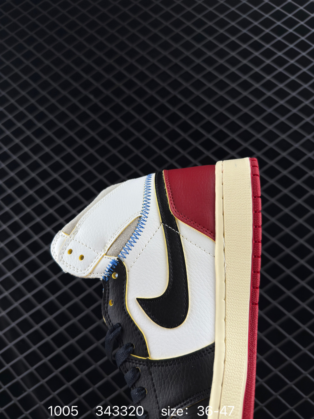 Nike Air Jordan 1 Retro Mid